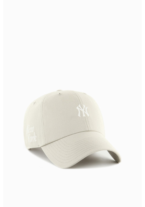Бежева бейсболка '47 Brand New York Yankees Foundation з вишитим написом New York на бічній панелі