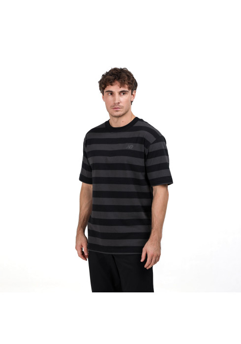 Чорно-сіра смугаста чоловіча футболка New Balance Athletics Cotton Thick Stripe з коротким рукавом студійний вигляд спереду на білому тлі
