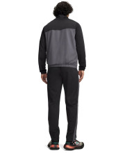 Чоловічий спортивний костюм Under Armour EMEA Tracksuit Novelty чорно-сірого кольору, вигляд ззаду