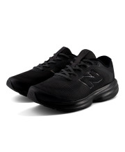 Чорні чоловічі кросівки New Balance 411 v4 з виразним логотипом N, вигляд спереду та збоку