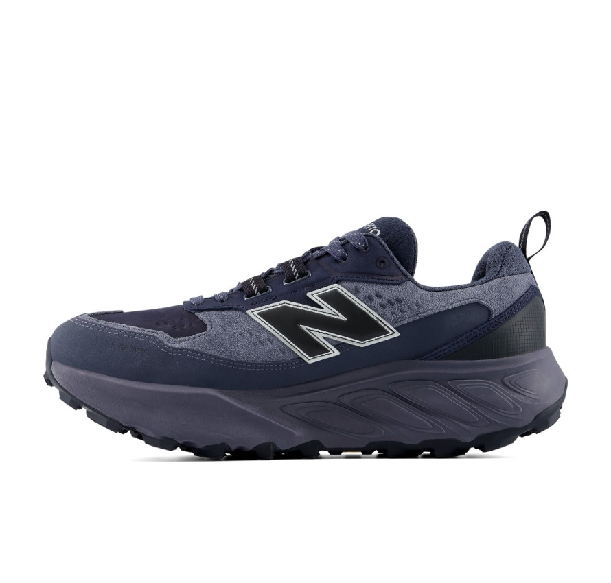 Внутрішня сторона темно-синього кросівка New Balance Fresh Foam X Hierro Trek v9 з амортизацією Fresh Foam X