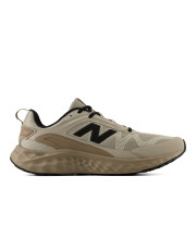 Чоловічі бігові кросівки New Balance Arishi v4 Utility у коричневому кольорі, вигляд збоку