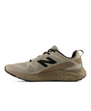 Чоловічий кросівок New Balance Fresh Foam Arishi v4 Utility, вигляд з внутрішнього боку
