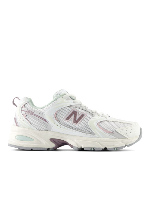 Унісекс кросівки New Balance 530 у профіль з фірмовим логотипом N та технологією ABZORB