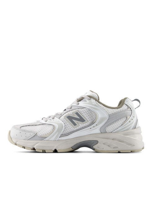 Унісекс білі кросівки New Balance 530 у профіль з внутрішньої сторони з м'якою підошвою