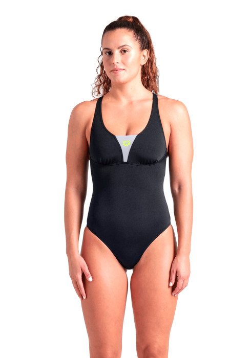 Жіночий чорний цільний купальник Arena W Swimsuit Control Pro Solid арт. 009073-555 на моделі у повний зріст спереду