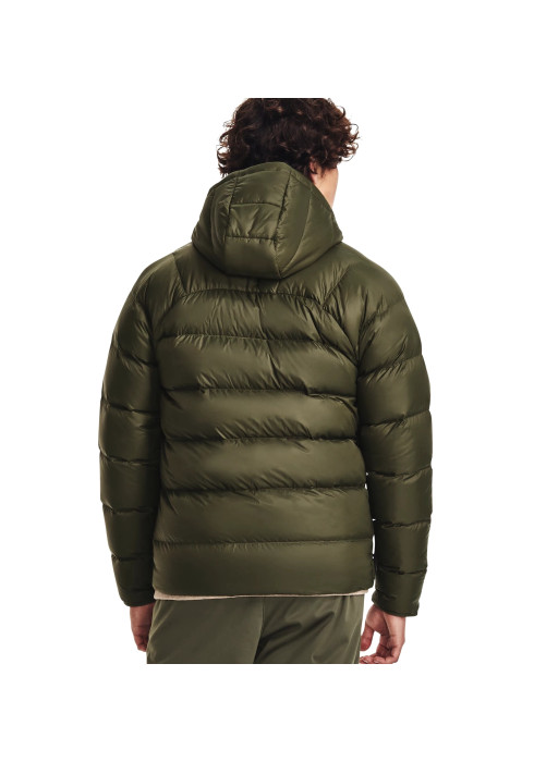 Чоловіча хакі пухова куртка Under Armour UA Storm Armour Down 2.0 вид ззаду на моделі
