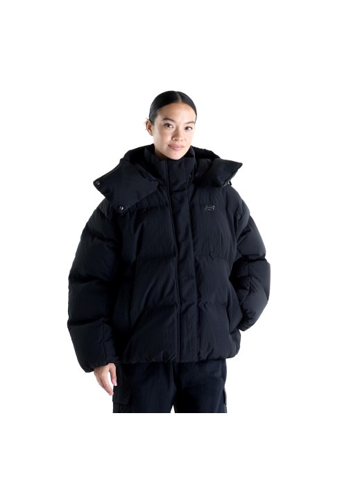 Жіноча чорна пухова куртка New Balance Premium Puffer зі знімним капюшоном, вигляд спереду