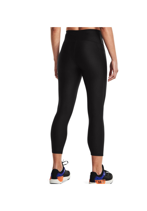 Вигляд ззаду на жіночі чорні легінси з високою посадкою Under Armour HeatGear на моделі у повний зріст