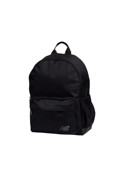 Спортивний міський рюкзак New Balance BP Essential чорного кольору, вигляд у три чверті