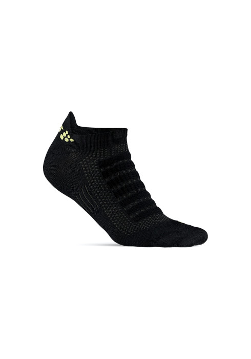 Чорні спортивні шкарпетки CRAFT ADV Dry Shaftless з технологією Breeze