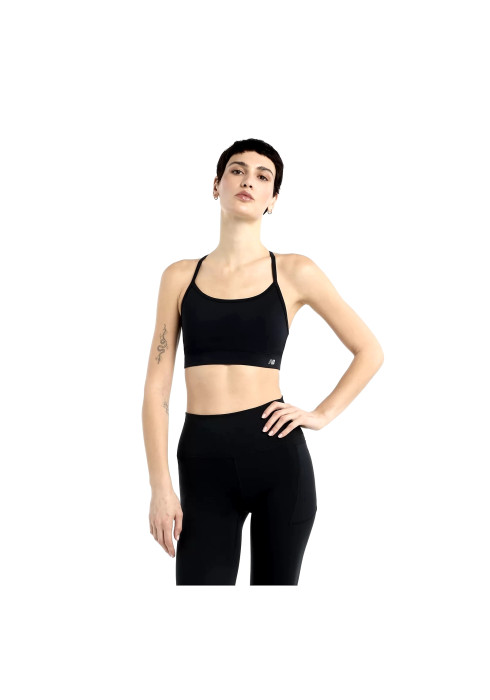 Жіночий спортивний бра New Balance Essential Yoga арт. WB51039BK чорного кольору на моделі спереду