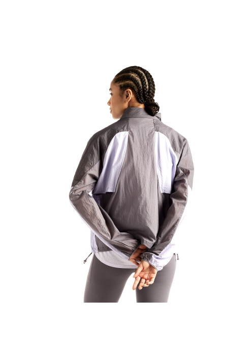 Жіноча бігова куртка-вітрівка New Balance Reflective RC Jacket, вигляд ззаду